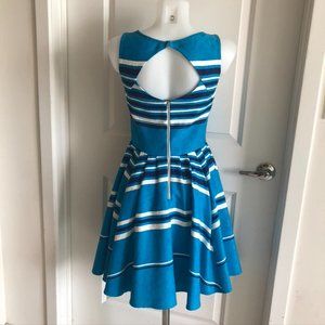 Like New! Gabby Skye Cocktail Dress